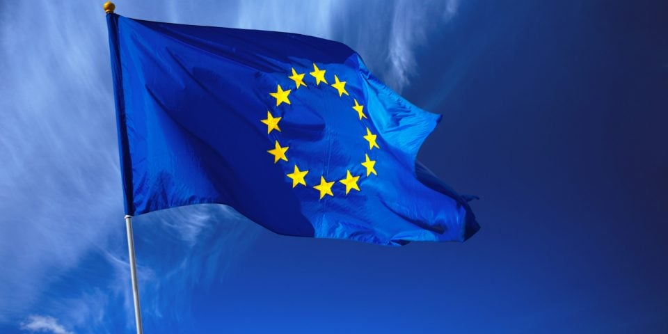 Unia Europejska chwali media społecznościowe