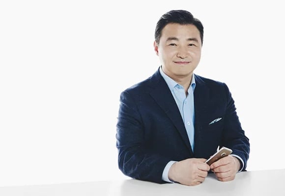 Nowy szef działu mobilnego Samsunga
