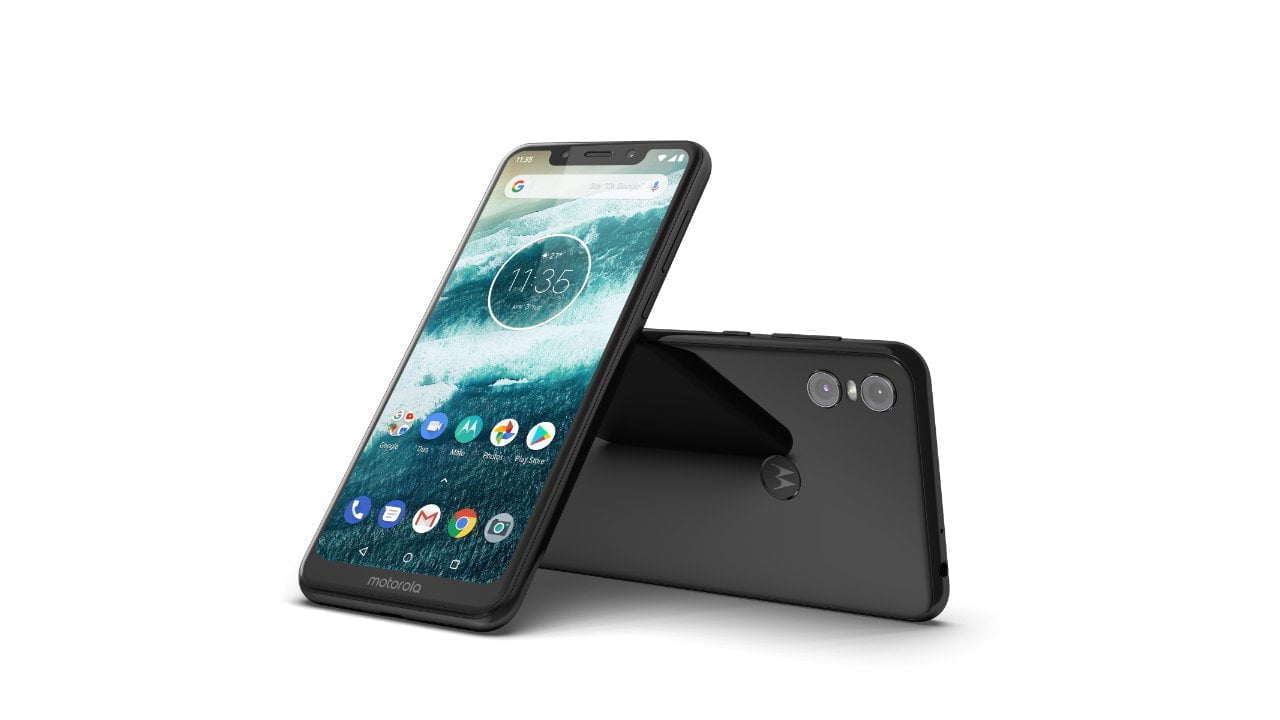 Motorola One z Androidem 10