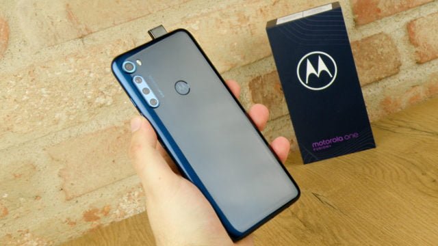 Motorola One Fusion plus recenzja test