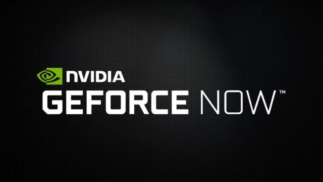 GeForce Now logo usługi na czarnym tle.