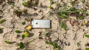 iPhone 6S spadł z samolotu