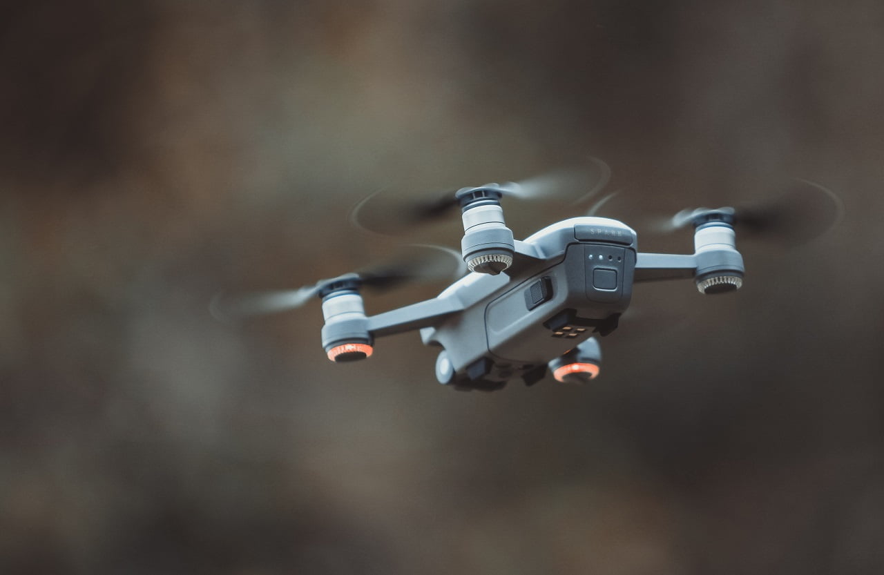 Patent Huaweia na sterowanie dronem