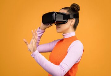 orange szkoli wykorzystując wirtualną rzeczywistość