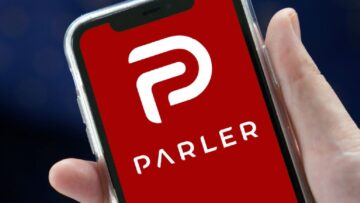 Parler wraca do App Store