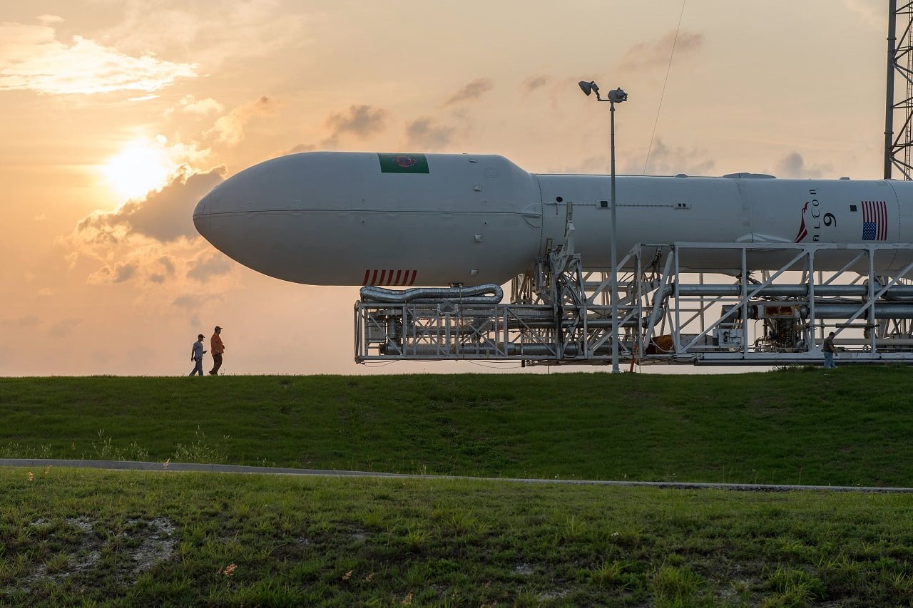 SpaceX Starship zabierze cywilów