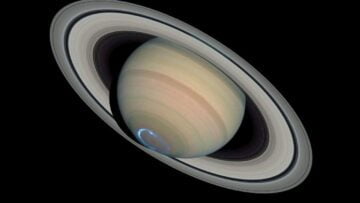 Płynne jądro Saturna