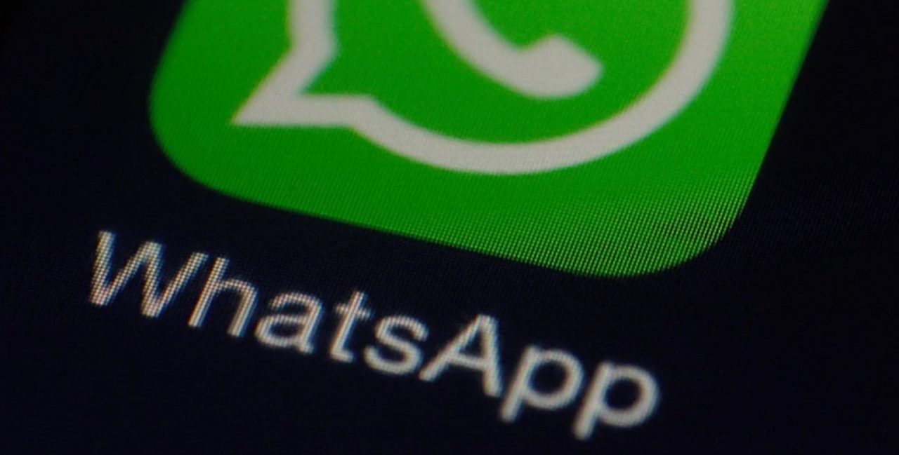 Brytyjczycy obawiają się aplikacji WhatsApp 