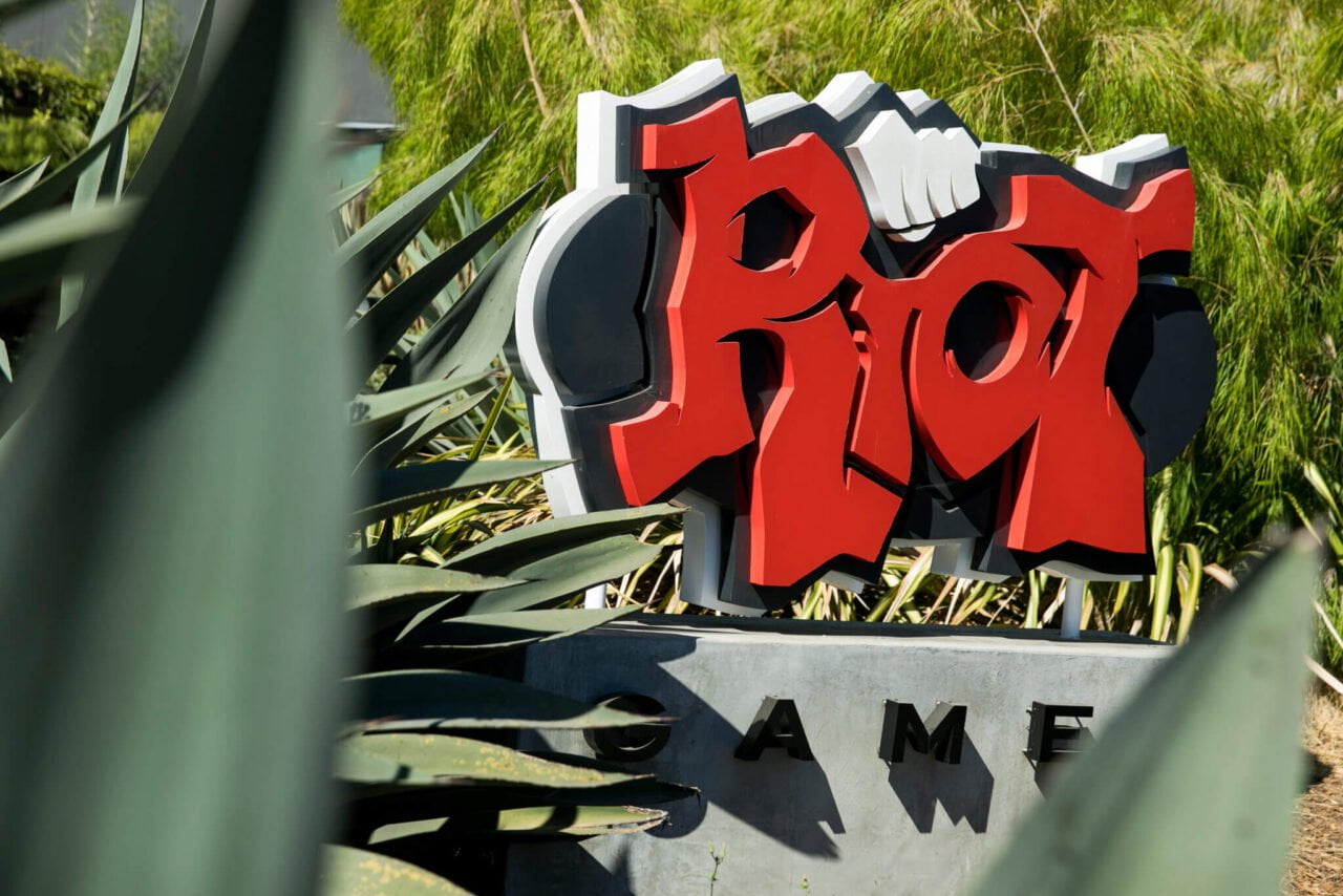 Riot Games zapłaci 100 milionów dolarów! Sprawa o dyskryminacje