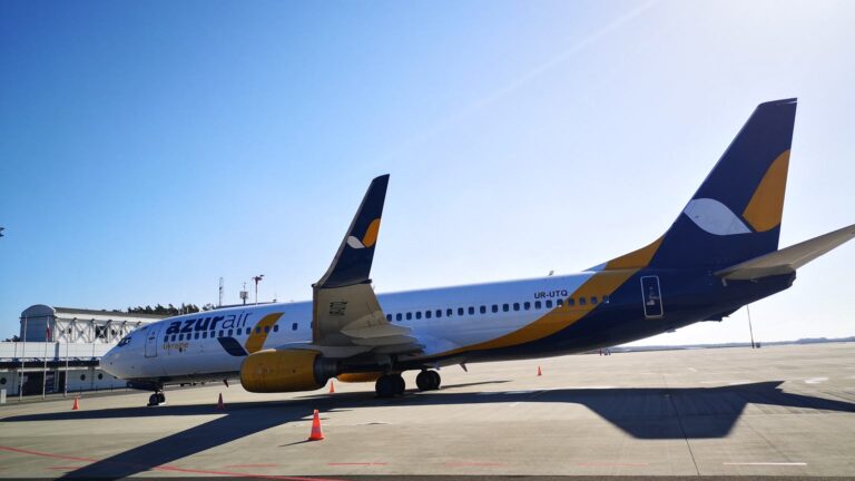Ukraińcy porzucili na lotnisku w Szczecinie rosyjski samolot 