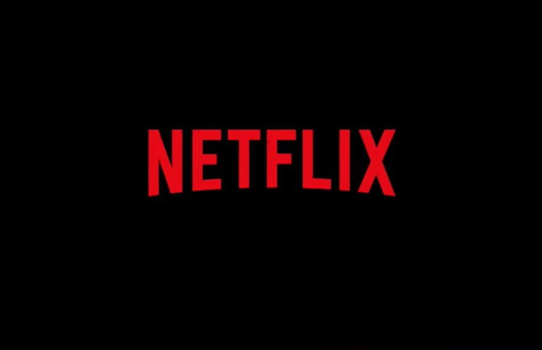 Logo Netflix na czarnym tle