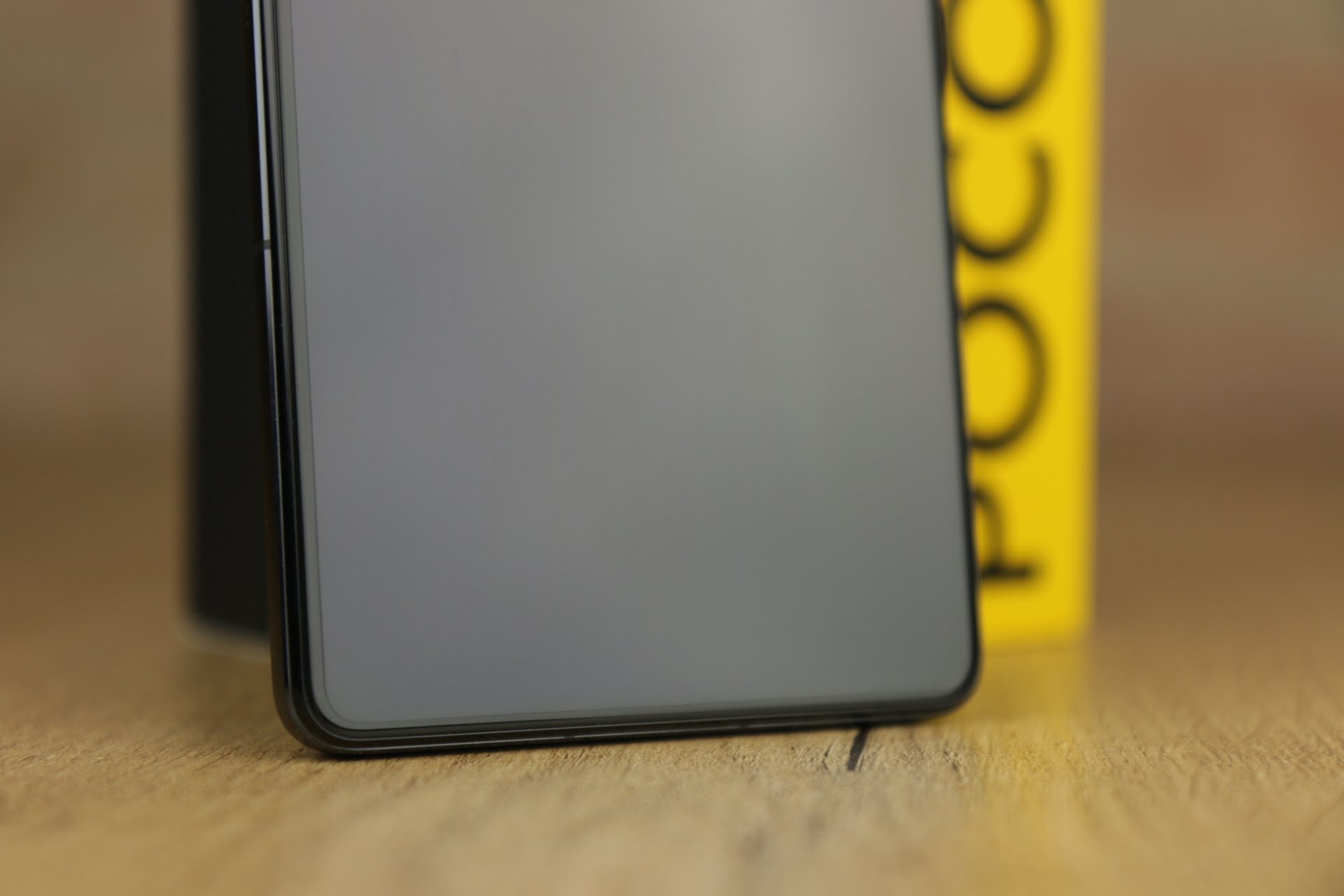 Xiaomi POCO F4 GT recenzja test opinia