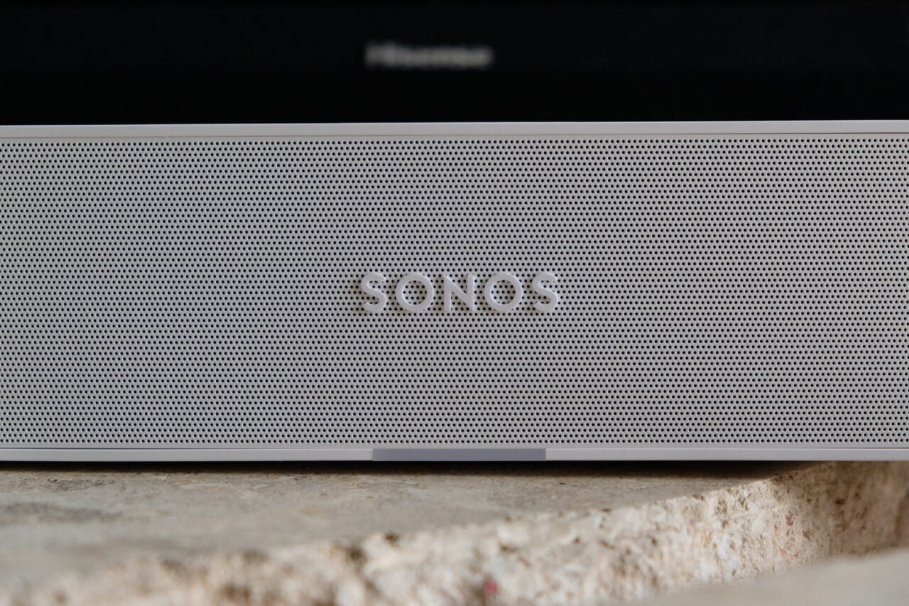 Recenzja Sonos Ray - zdjęcie główne przedstawiające logo producenta