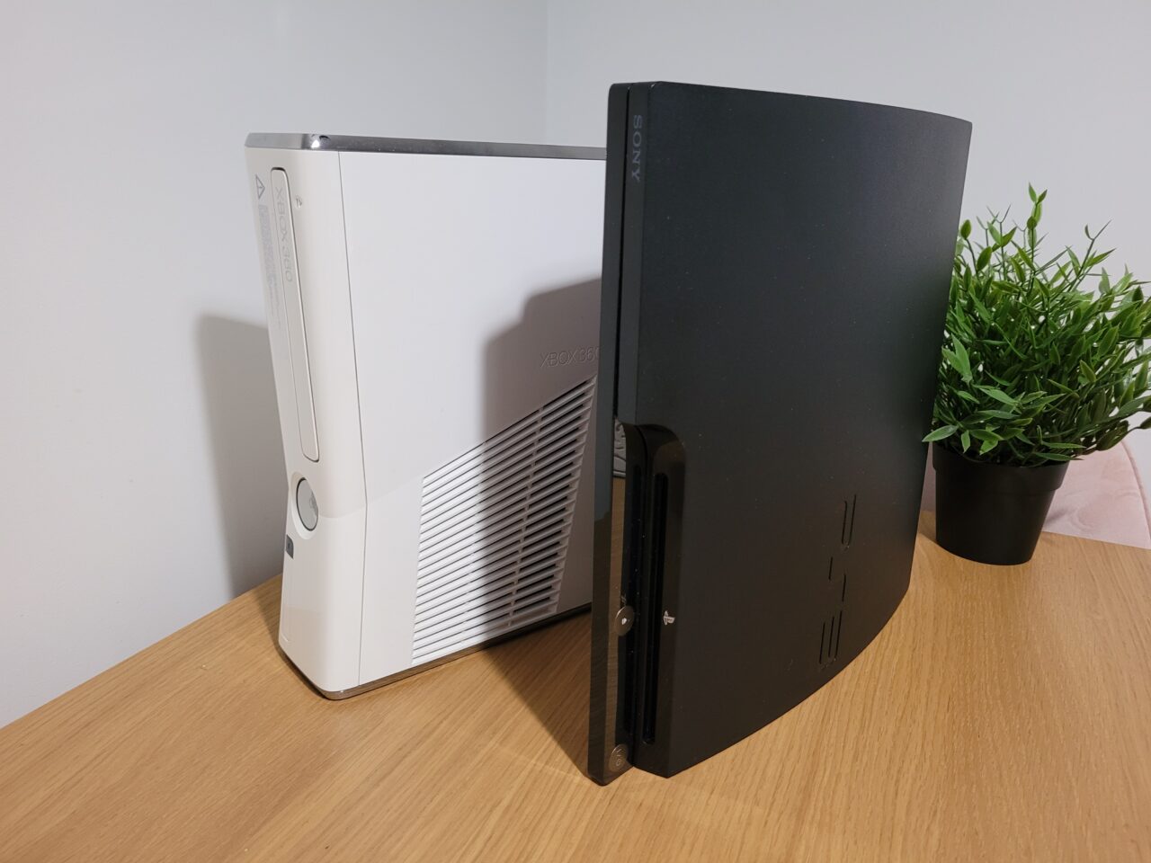 Konsole 7 generacji PS3 Xbox 360