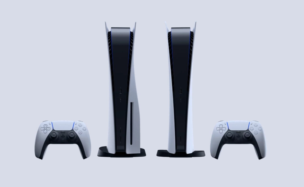 PlayStation 5 dwie wersje konsoli widziane od frontu i akcesoria