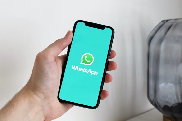 Jak_zainstalować_whatsapp
