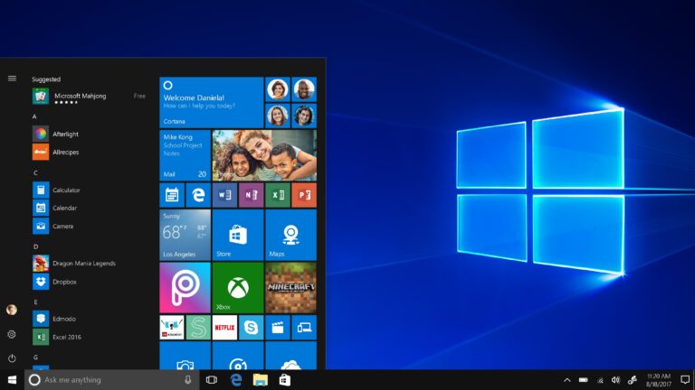 Ekran startowy systemu Windows 10 z wyświetlonymi kafelkami aplikacji i menu start na lewym brzegu. W tle widoczne logo systemu Windows.