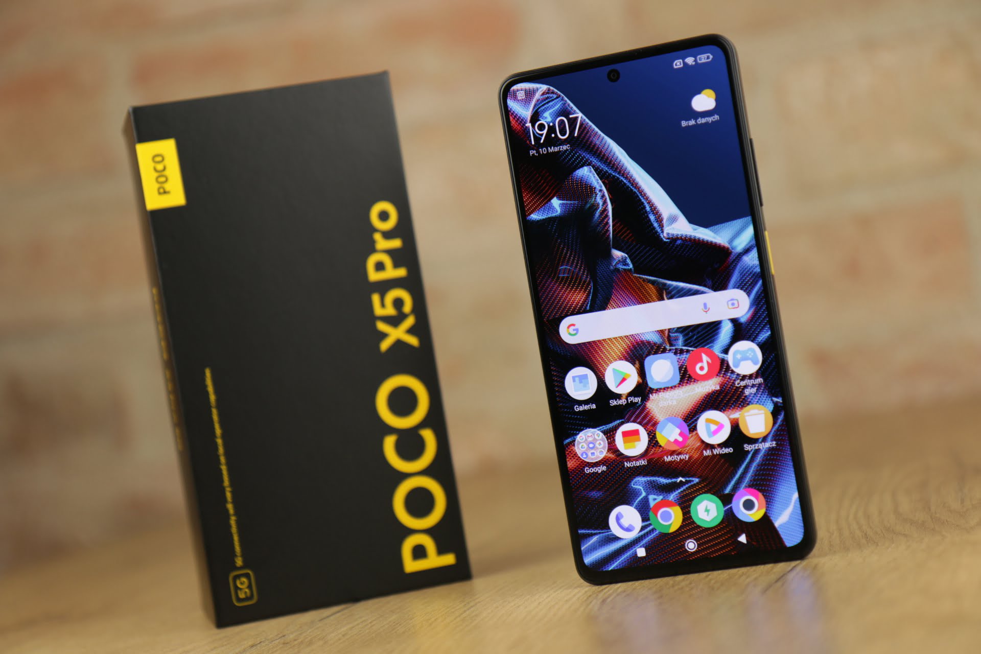 Recenzja POCO X5 Pro 5G. Wyróżnisz się z tłumu dobrym smartfonem
