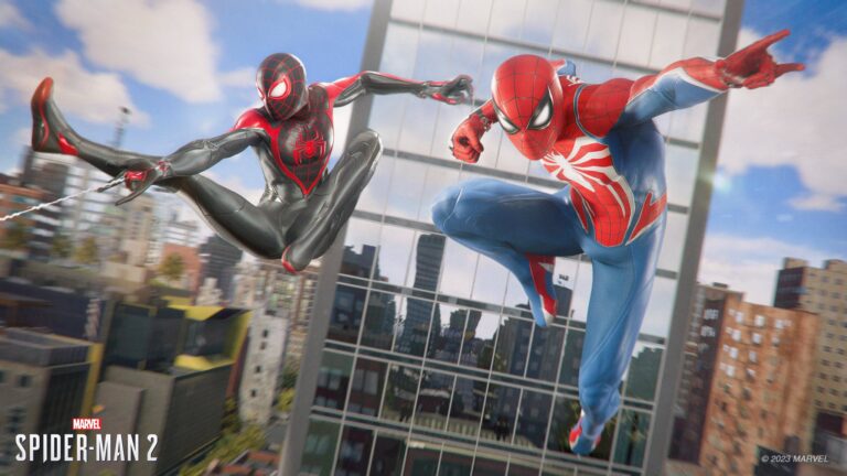 Miles Morales oraz Peter Parker w grze Marvel's Spider-Man 2