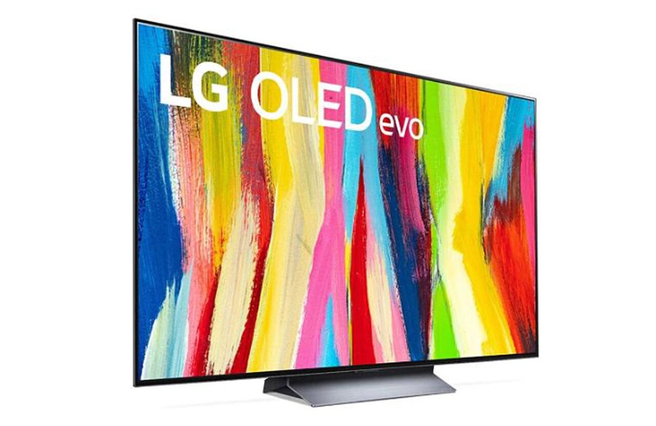 telewizor LG OLED na białym tle. Ekran z różnokolorowymi wzorami
