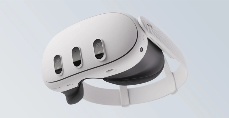 Biały headset Meta Quest 3 VR z przednimi kamerami i regulowanym, elastycznym paskiem na głowę. Meta Quest 3s ma być dla niego tańszą alternatywą