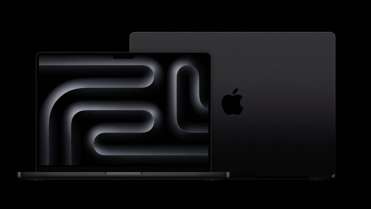 Apple MacBook Pro widziany od frontu i kolejny od tytuł na czarnym tle