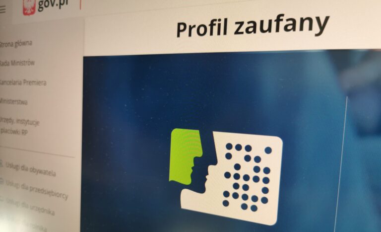 Zdjęcie ekranu z otwartą stroną Profilu Zaufanego w domenie gov.pl