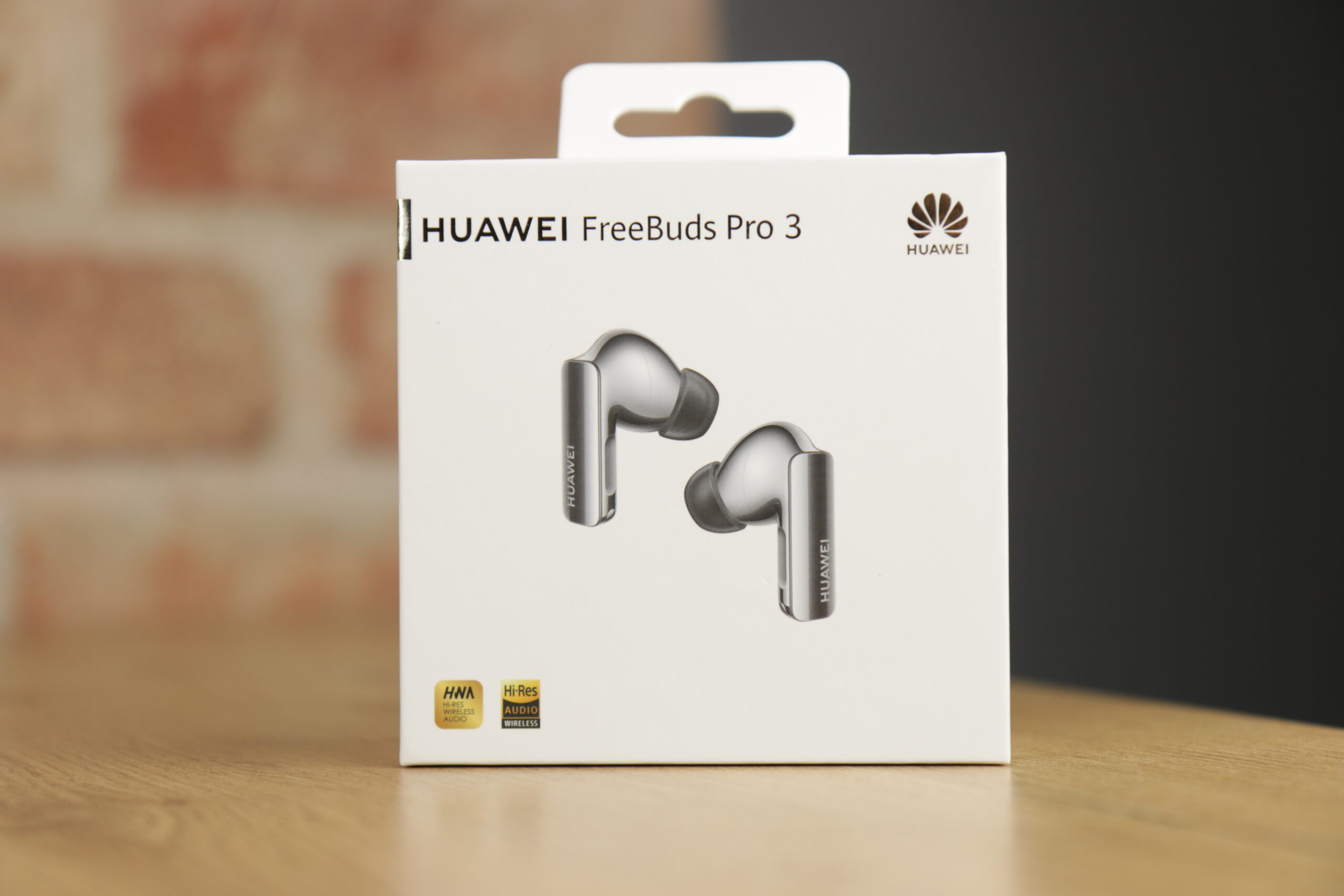 Front pudełka testowanych Huawei FreeBuds Pro 3