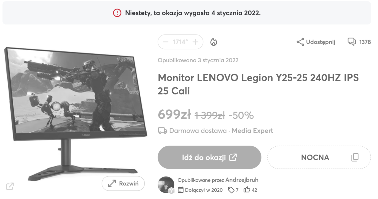 Zdjęcie monitora komputerowego marki LENOVO Legion Y25-25 wyświetlającego monochromatyczny obraz gry, z informacjami promocyjnymi dotyczącymi ceny i specyfikacji produktu oraz przyciskiem nawigacyjnym do oferty.