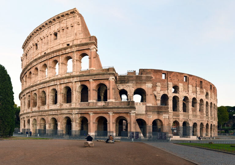 Koloseum ze Starożytnego Rzymu, fotografia z 2020 r.