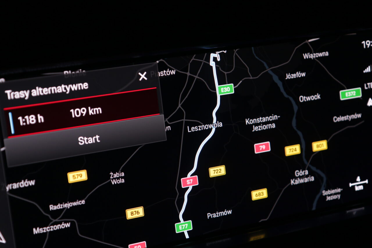 Trasa nawigacji w testowanym Porsche Panamera 4S E-Hybrid Sport Turismo 