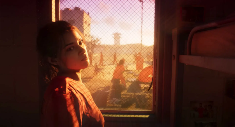 Lucia bohaterka gry GTA 6 patrzy przez siatkowe okno na zachód słońca, w tle widać sylwetki ludzi za ogrodzeniem. GTA VI w 2026 tak będzie wyglądać