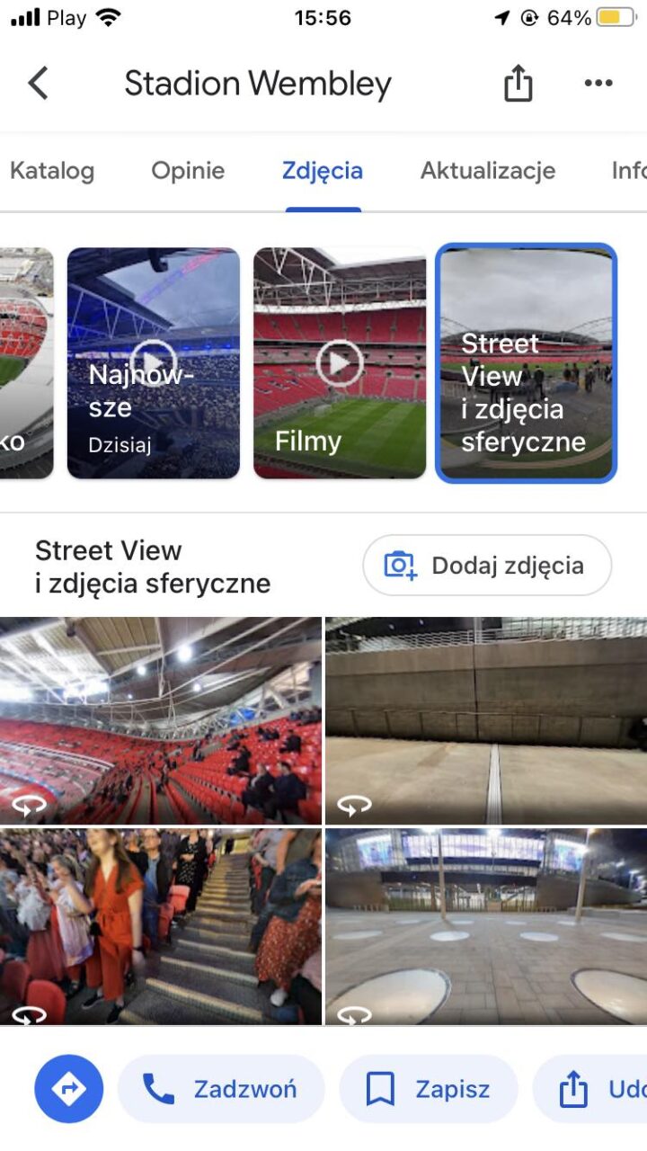 Zrzut ekranu interfejsu aplikacji Google Maps prezentujący galerię zdjęć Stadionu Wembley, z widokami zewnętrznymi i wewnętrznymi obiektu oraz opcjami nawigacji aplikacji.