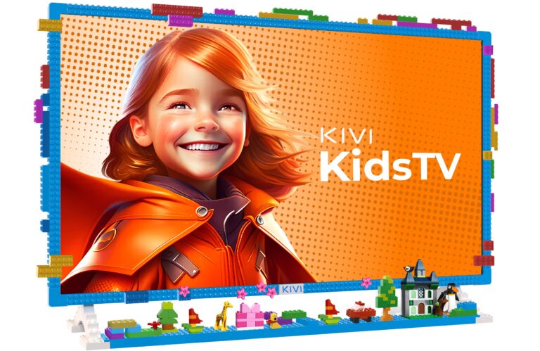 Grafika promocyjna KIVI KidsTV z uśmiechniętym dzieckiem i klockami dookoła ramki, sugerująca treści dla dzieci.