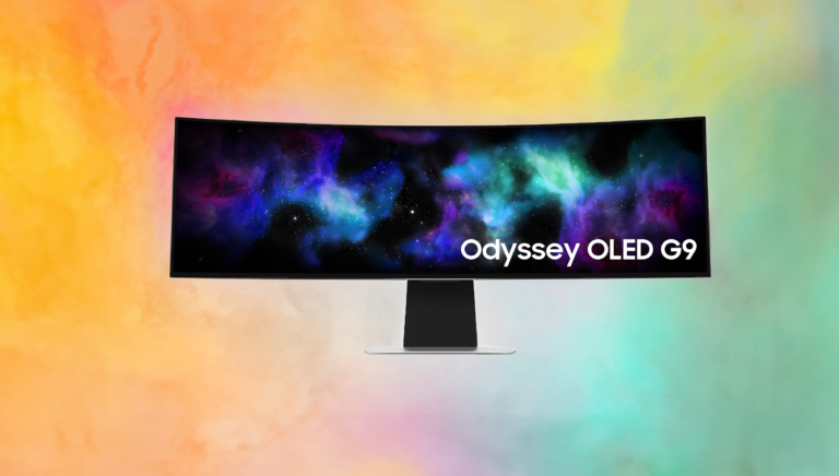 Ultra szeroki, zakrzywiony monitor gamingowy na tle rozmytego gradientu, z kosmiczną grafiką na ekranie i napisem "Odyssey OLED G9" na środku.