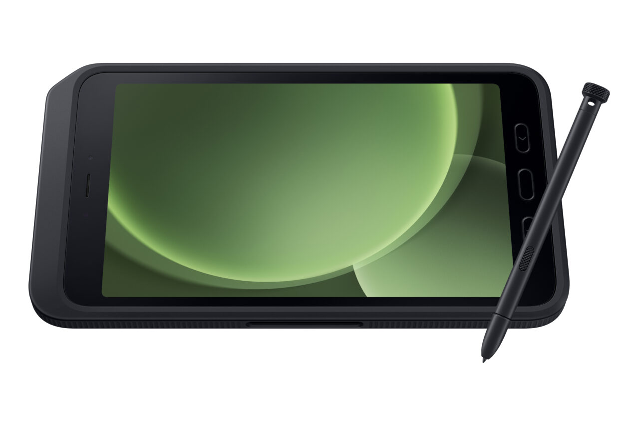Czarny tablet graficzny z piórkiem. pancerny tablet Samsung Galaxy Tab Active5 
