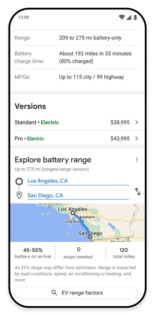 Zrzut ekranu aplikacji mobilnej prezentującej specyfikacje elektrycznego pojazdu, w tym zasięg baterii, czas ładowania i efektywność zużycia paliwa. Ekran zawiera także informacje o wersjach pojazdu i mapę z zaznaczonym zasięgiem baterii między Los Angeles a San Diego.