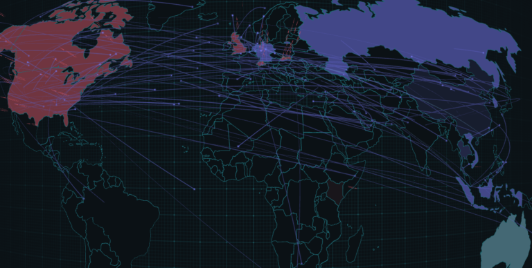Grafika przedstawiająca mapę świata z nałożoną siatką i połączeniami między różnymi punktami na globalnym terytorium, co może sugerować ruch sieciowy lub komunikacyjny. Mapa pokazuje najwięcej hakerskich ataków jednocześnie
