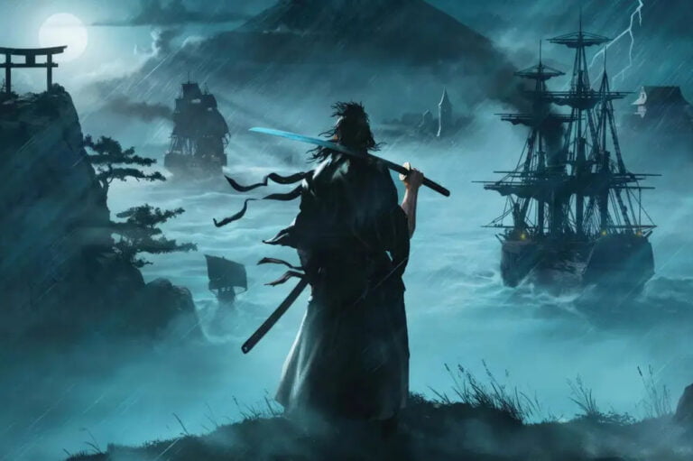 Plakat do Rise of the Ronin. Ilustracja przedstawiająca postać samuraja stojącego na skale z mieczem na tle mglistego krajobrazu z morzem, statkami i źródłem światła na horyzoncie.