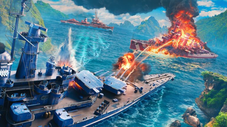 World of Warships Legends. Bitwa morska z udziałem okrętów wojennych, z których jeden tonie i płonie, na tle górskiej wyspy.
