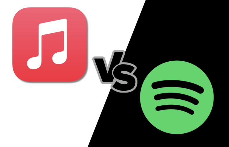 Ikony usług strumieniowania muzyki Apple Music i Spotify podzielone przekątną, z napisem "vs" pomiędzy nimi, symbolizujące porównanie lub konkurencję.