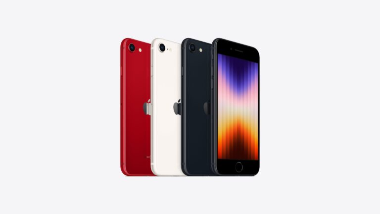 Cztery smartfony iPhone w kolorach czerwonym, białym, czarnym i niebieskim, umieszczone pionowo obok siebie na białym tle, z widocznym przodem pokazującym gradient na ekranie.