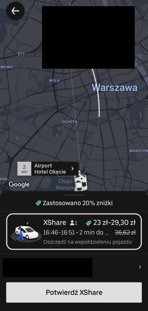 Ekran aplikacji do zamawiania przejazdów z mapą Warszawy, wyświetlający opcje wyboru podróży, zastosowaną zniżkę 20% i przyciskiem "Potwierdź XShare".