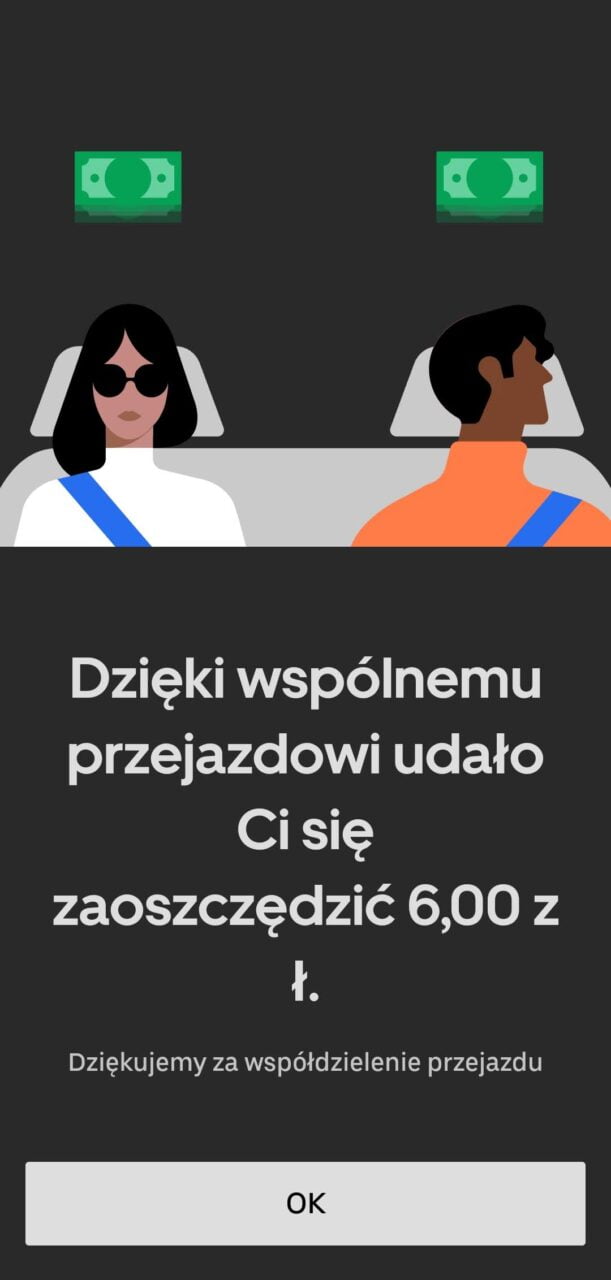 Zrzut ekranu aplikacji mobilnej z informacją o zaoszczędzeniu pieniędzy dzięki wspólnemu przejazdowi, przedstawiający dwie osoby - kobietę i mężczyznę - w samochodzie i symbole pieniędzy nad ich głowami.