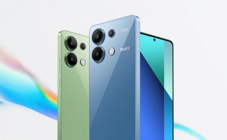 Zdjęcie dwóch smartfonów marki Redmi w kolorach zielonym i niebieskim, z widocznym tyłem i aparatem oraz przednią stroną z ekranem.