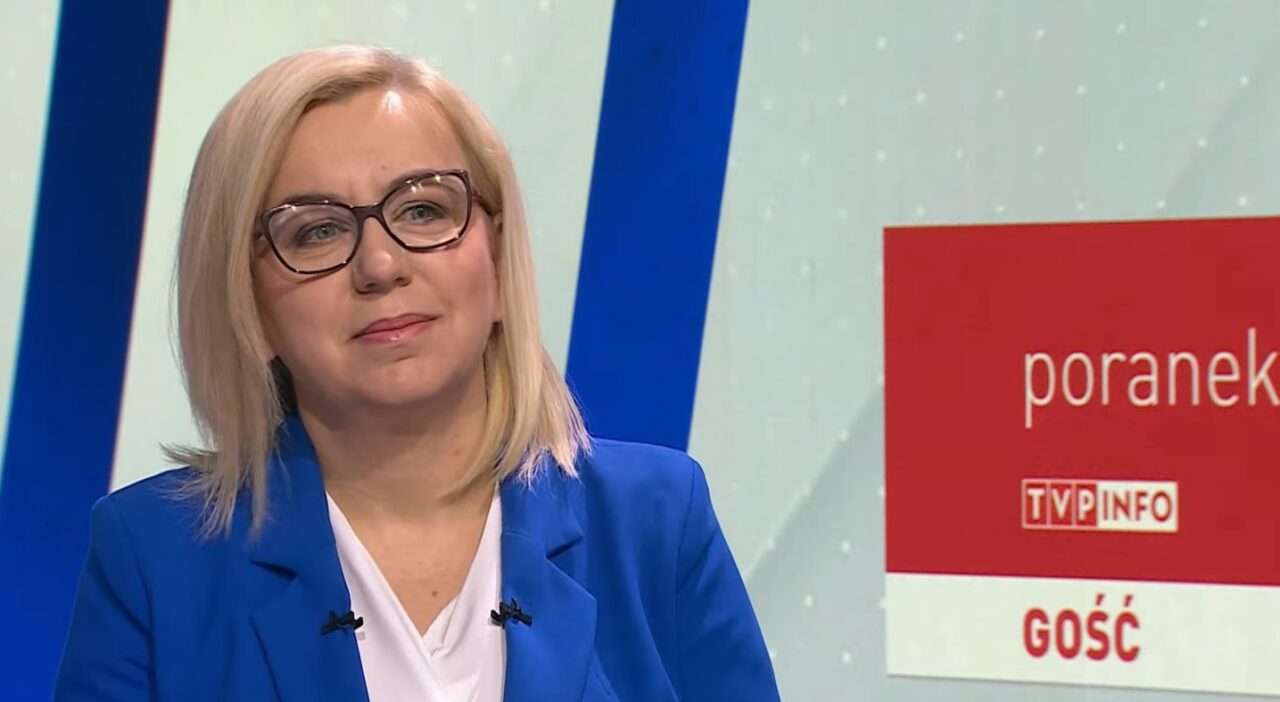 minister klimatu i środowiska Paulina Hennig-Kloska mówiąca o temacie, jakim jest podwyżka rachunków za prąd