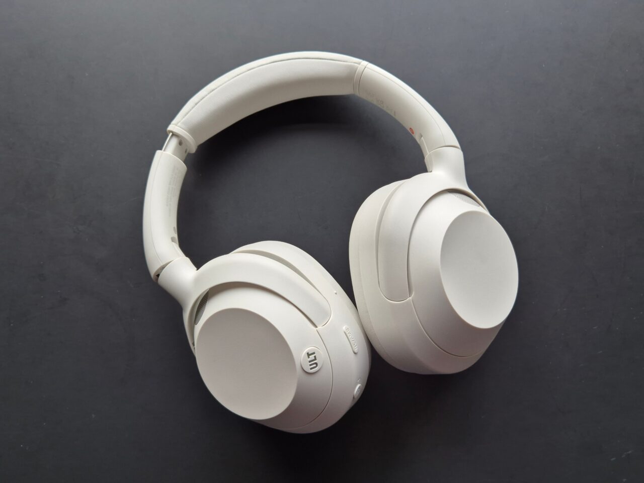 Sony ULT WEAR nowe słuchawki z linii ULT POWER SOUND
