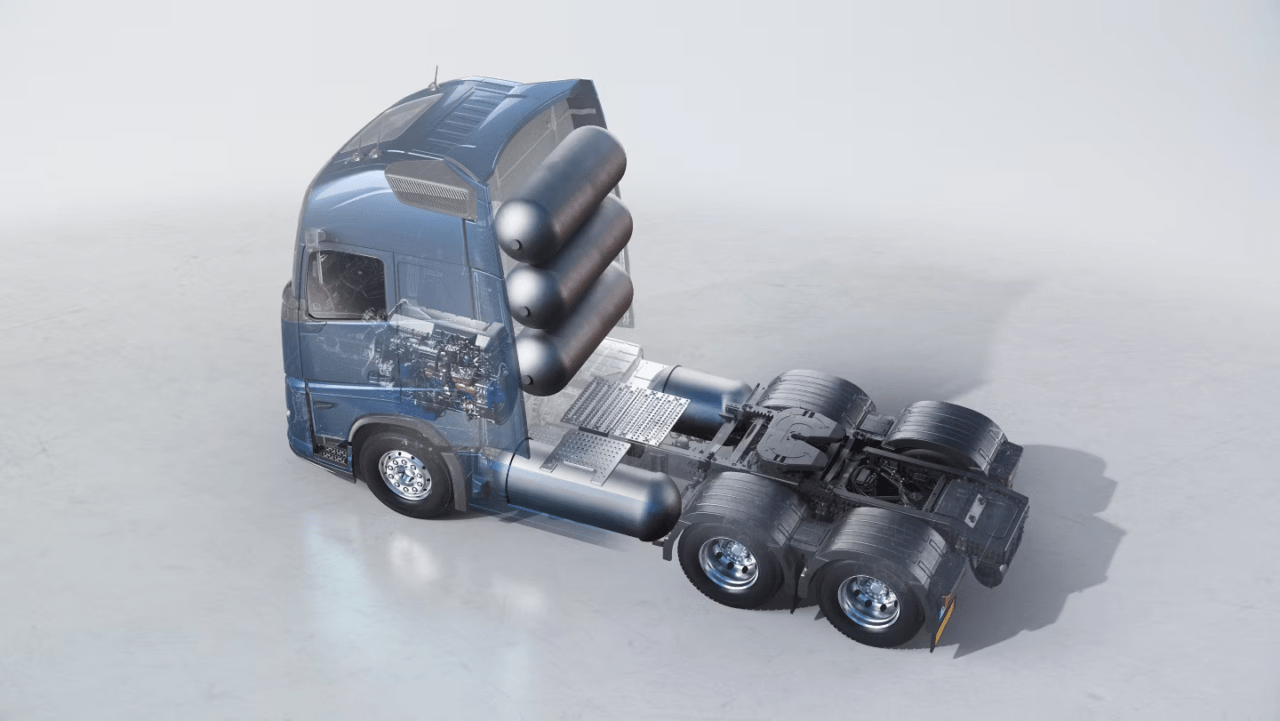 Ciężarówki na wodór to przyszłość transportu? Volvo testuje nowe rozwiązanie. Ciężarówka z przezroczystą kabiną ujawniającą wewnętrzne komponenty.