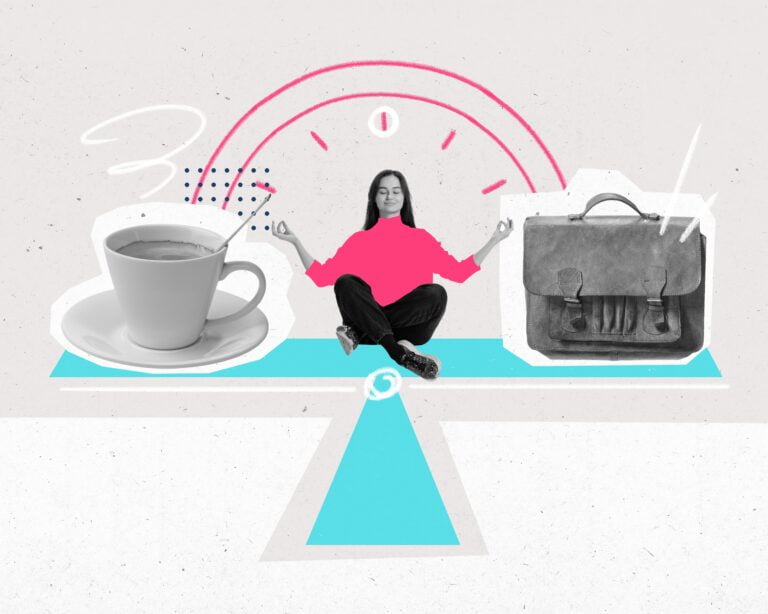 Kobieta w pozycji lotosu balansująca na wadze pomiędzy filiżanką kawy a torbą na dokumenty, z rysunkowym zegarem w tle.