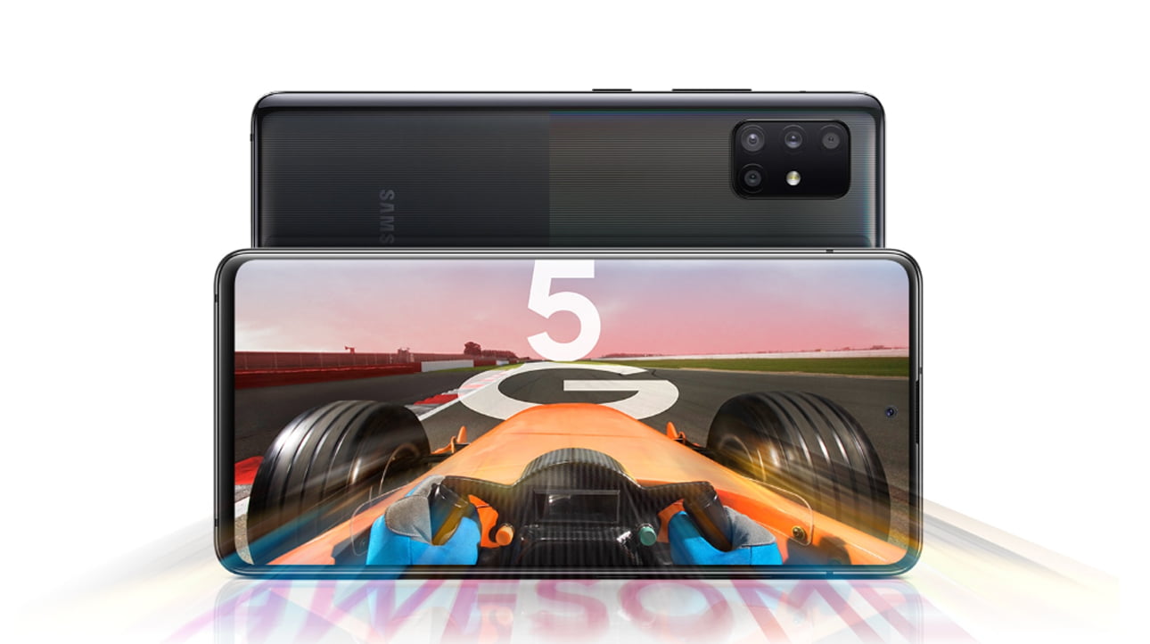 Telefon Samsung Galaxy będący w trybie poziomym. Na ekranie widoczny wyścig formuły z numerem 5G.